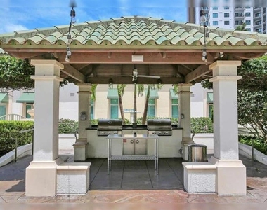 450 Knights Run Avenue - Photo Thumbnail 26