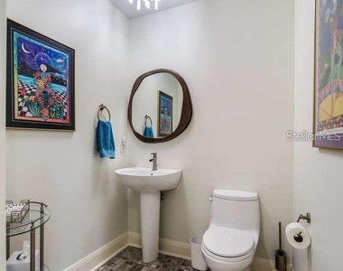450 Knights Run Avenue - Photo Thumbnail 11