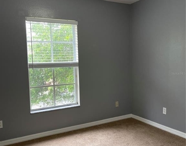 12910 Jessup Watch Place - Photo Thumbnail 9