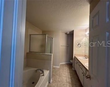 17451 Hugh Lane - Photo Thumbnail 4