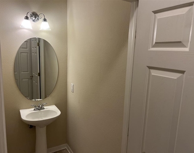 17451 Hugh Lane - Photo Thumbnail 7