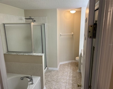 17451 Hugh Lane - Photo Thumbnail 10
