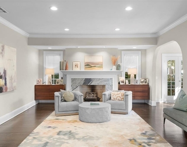 2943 W Bayshore Court - Photo Thumbnail 5