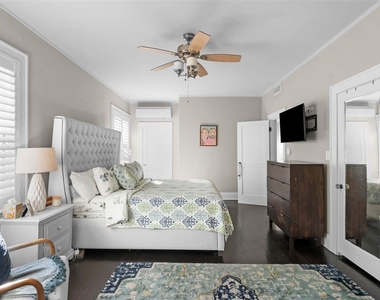 2943 W Bayshore Court - Photo Thumbnail 30
