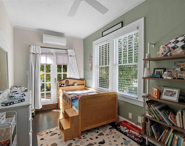 2943 W Bayshore Court - Photo Thumbnail 34