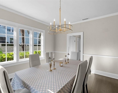 2943 W Bayshore Court - Photo Thumbnail 12