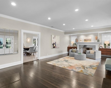 2943 W Bayshore Court - Photo Thumbnail 4