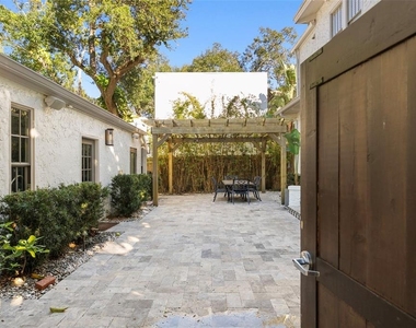 2943 W Bayshore Court - Photo Thumbnail 45