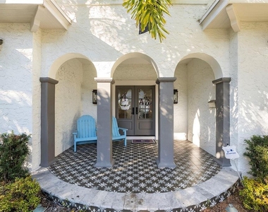 2943 W Bayshore Court - Photo Thumbnail 2