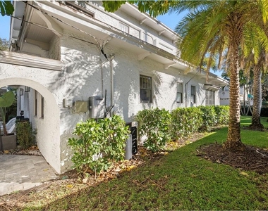 2943 W Bayshore Court - Photo Thumbnail 53