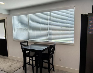 1319 S 56th Street - Photo Thumbnail 15