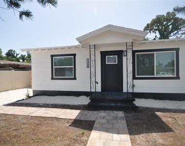 1319 S 56th Street - Photo Thumbnail 3