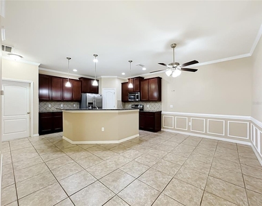 7434 Surrey Pines Drive - Photo Thumbnail 6
