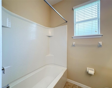 7434 Surrey Pines Drive - Photo Thumbnail 28