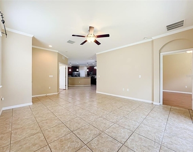 7434 Surrey Pines Drive - Photo Thumbnail 4