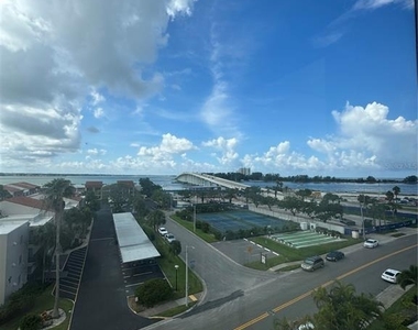 830 S Gulfview Boulevard - Photo Thumbnail 8