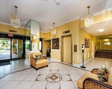 830 S Gulfview Boulevard - Photo Thumbnail 9