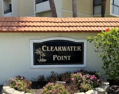 830 S Gulfview Boulevard - Photo Thumbnail 12