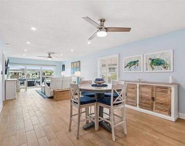 392 Boca Ciega Point Boulevard N - Photo Thumbnail 11
