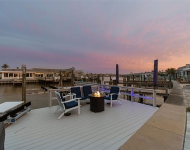 392 Boca Ciega Point Boulevard N - Photo Thumbnail 40