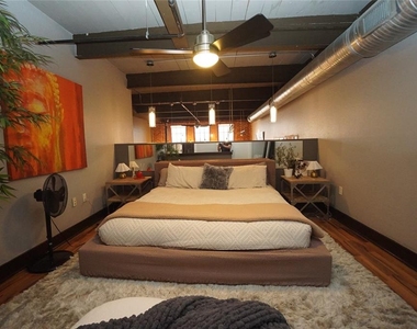 1501 W Horatio Street - Photo Thumbnail 6