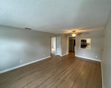 511 Duchess Court - Photo Thumbnail 1