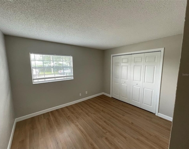 511 Duchess Court - Photo Thumbnail 8