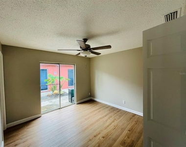511 Duchess Court - Photo Thumbnail 16