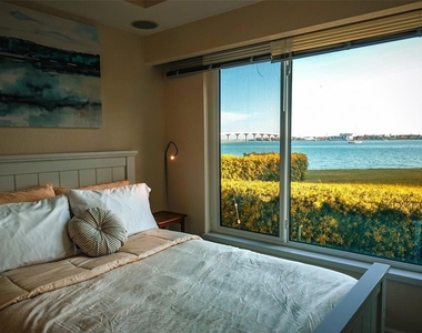 6295 Bahia Del Mar Circle - Photo Thumbnail 19