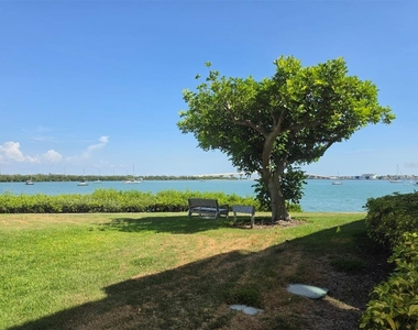6295 Bahia Del Mar Circle - Photo Thumbnail 20
