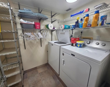 6295 Bahia Del Mar Circle - Photo Thumbnail 27