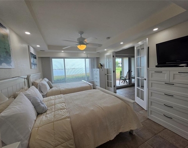6295 Bahia Del Mar Circle - Photo Thumbnail 21