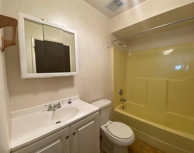301 Woodrow Avenue - Photo Thumbnail 11