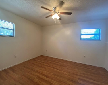 301 Woodrow Avenue - Photo Thumbnail 8