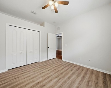 403 Laguna Mill Drive - Photo Thumbnail 22