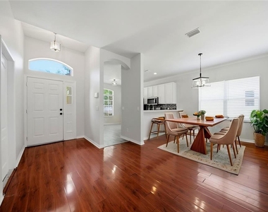 403 Laguna Mill Drive - Photo Thumbnail 1