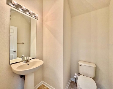 9614 Oak Glade Avenue - Photo Thumbnail 17