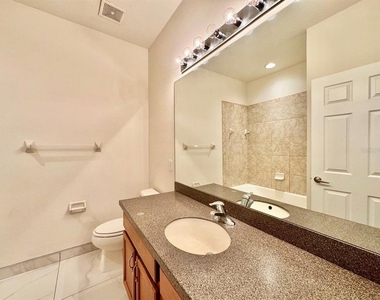 9614 Oak Glade Avenue - Photo Thumbnail 28