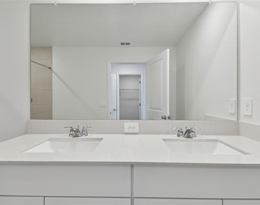 2665 Buttercup Lucine Lane - Photo Thumbnail 35