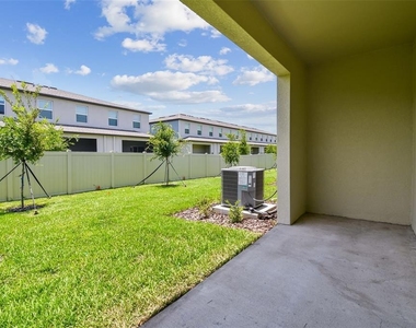 2665 Buttercup Lucine Lane - Photo Thumbnail 42