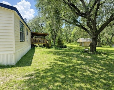10121 Evanston Lane - Photo Thumbnail 12