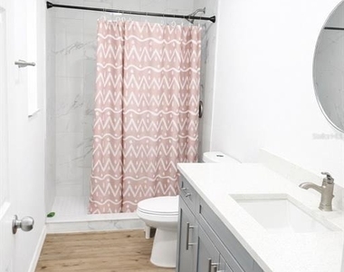 10121 Evanston Lane - Photo Thumbnail 7