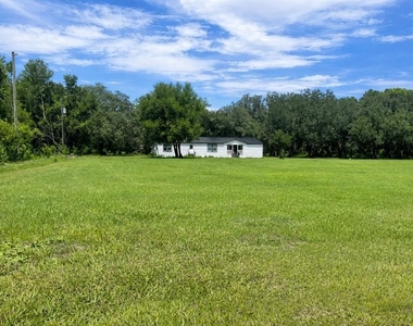 10121 Evanston Lane - Photo Thumbnail 8