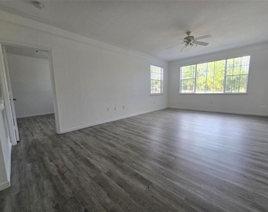 17108 Carrington Park Drive - Photo Thumbnail 9