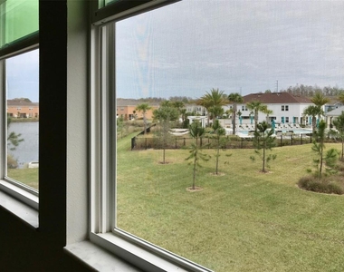 18672 Noble Caspian Drive - Photo Thumbnail 11