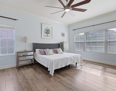 5210 Sparrowglen Place - Photo Thumbnail 10