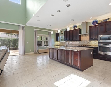 5210 Sparrowglen Place - Photo Thumbnail 4