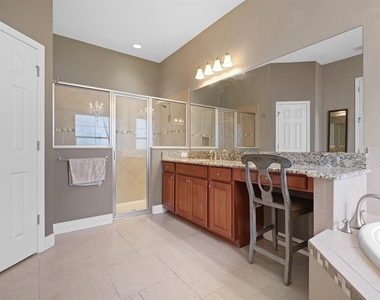 5210 Sparrowglen Place - Photo Thumbnail 14