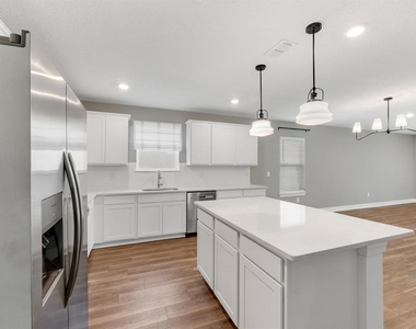 9514 Summers Cay Circle - Photo Thumbnail 9