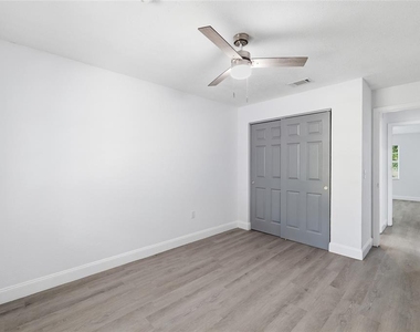 3014 E Osborne Avenue - Photo Thumbnail 18